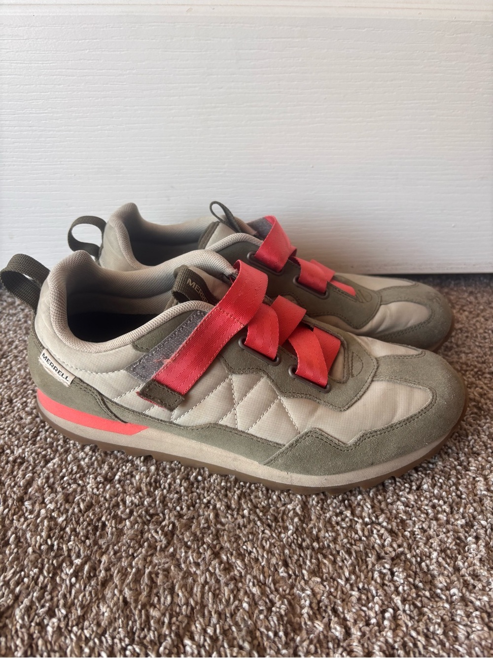Merrell Alpine Cross Sneaker Green and Pink Size 9